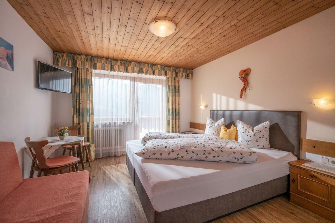 Gasthof Pension Berghof Hippach Εξωτερικό φωτογραφία