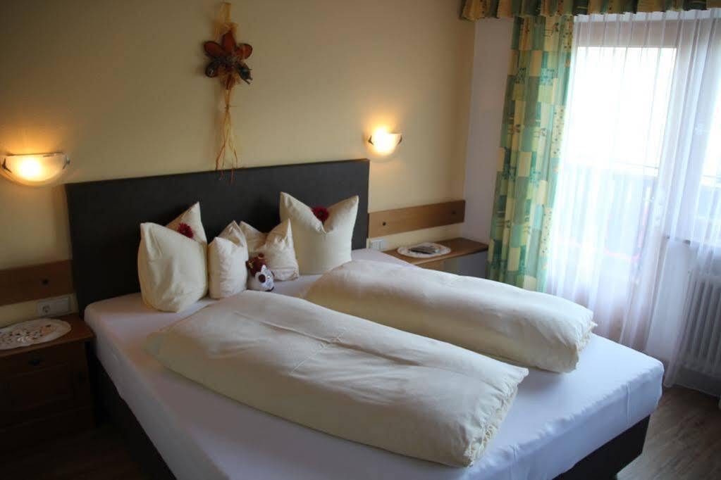 Gasthof Pension Berghof Hippach Εξωτερικό φωτογραφία